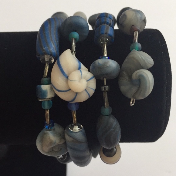 Vintage Jewelry - Vintage Jewelry Colorful Silver Tone Bracelet Vintage Jewelry - Vintage Jewelry Colorful Silver Tone Bracelet